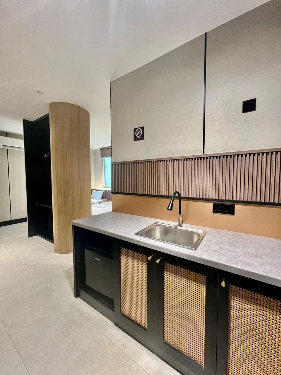 Urban Inn, Serai Wangi Padang Serai Extérieur photo